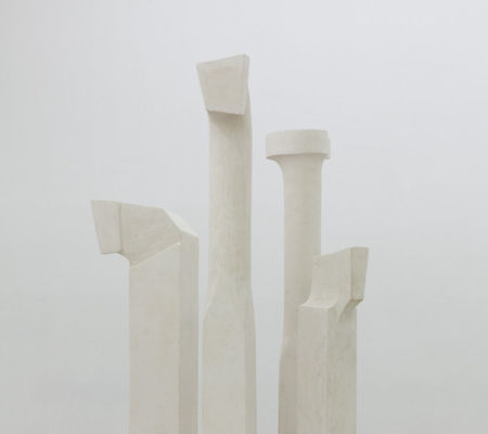 Atelier Van Lieshout, "Turning Tools (Draaibeitels)", 2014, résine acrylique, 218 x 123 x 101 cm
