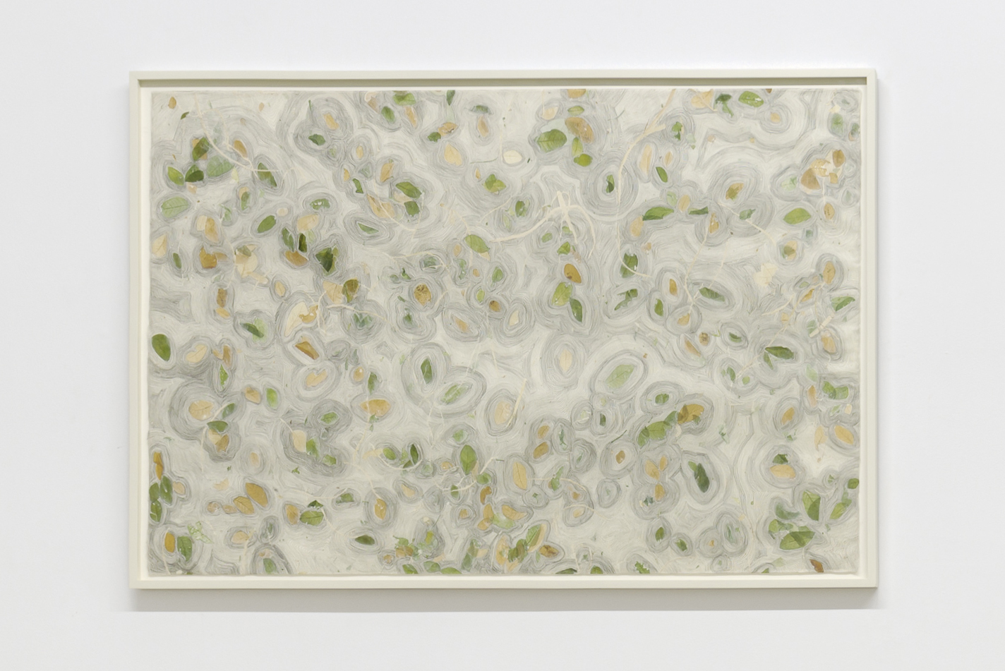 Saison Science 4, 2011-2014, papier de riz avec incrustations et graphite, 64 x 94 cm_crédit Jérôme Michel