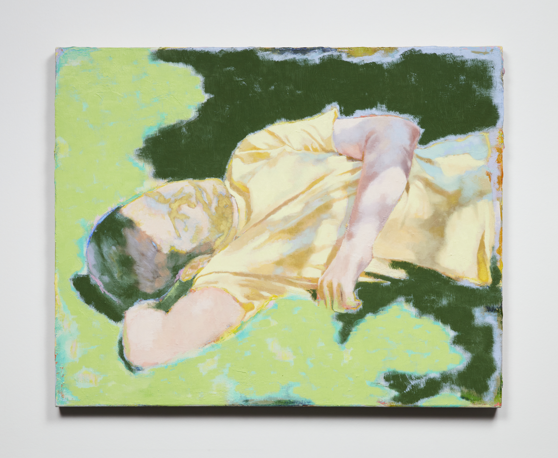 Simon Martin, Sabrine dans l'herbe, 2021, huile sur toile, 65 x 81 cm. Photo Studio Shapiro