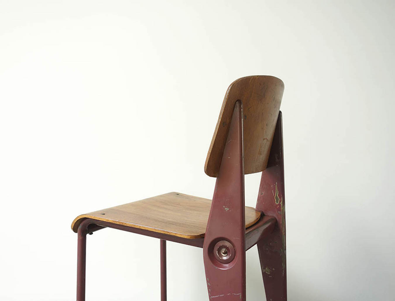 demountable chair 1950  jean prouvé