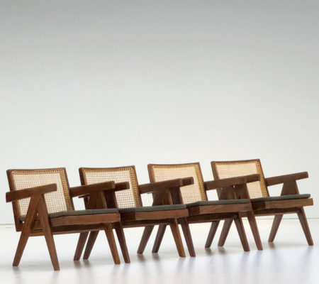 pierre_jeanneret_easy_chairs