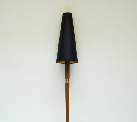 philippe_starck_lampadaire_soudain_le_sol_trembla_01_pre