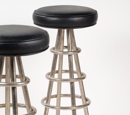 philippe-starck-tabouret-bar-stool-metal-leather-dallas-club-©maxime champion-02