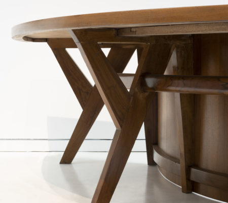 Pierre_Jeanneret_conference_table_cropped