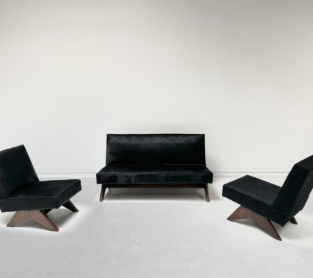 pierre-jeanneret-sofa-set-cheval-noir_bd