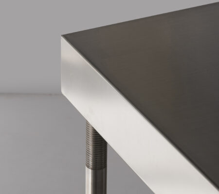 jean_nouvel_table_tbl_inox_BD_detail_01©fabrice_gousset_cropped